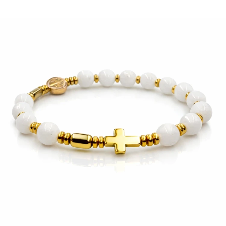 Bransoletka z agatu białego z krzyżem