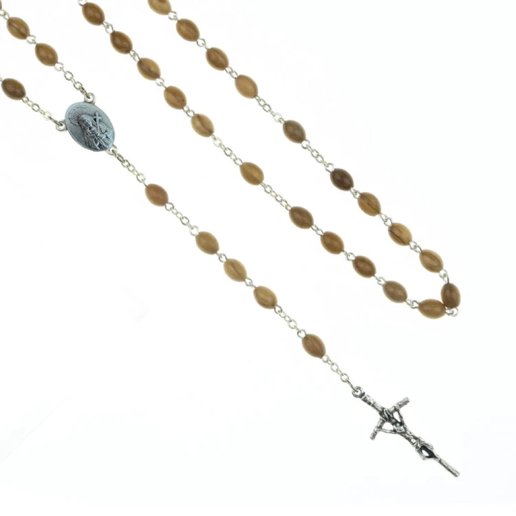 Różaniec z drzewa oliwnego