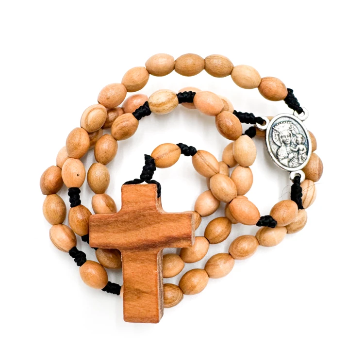 Różaniec z drzewa oliwnego na sznurku