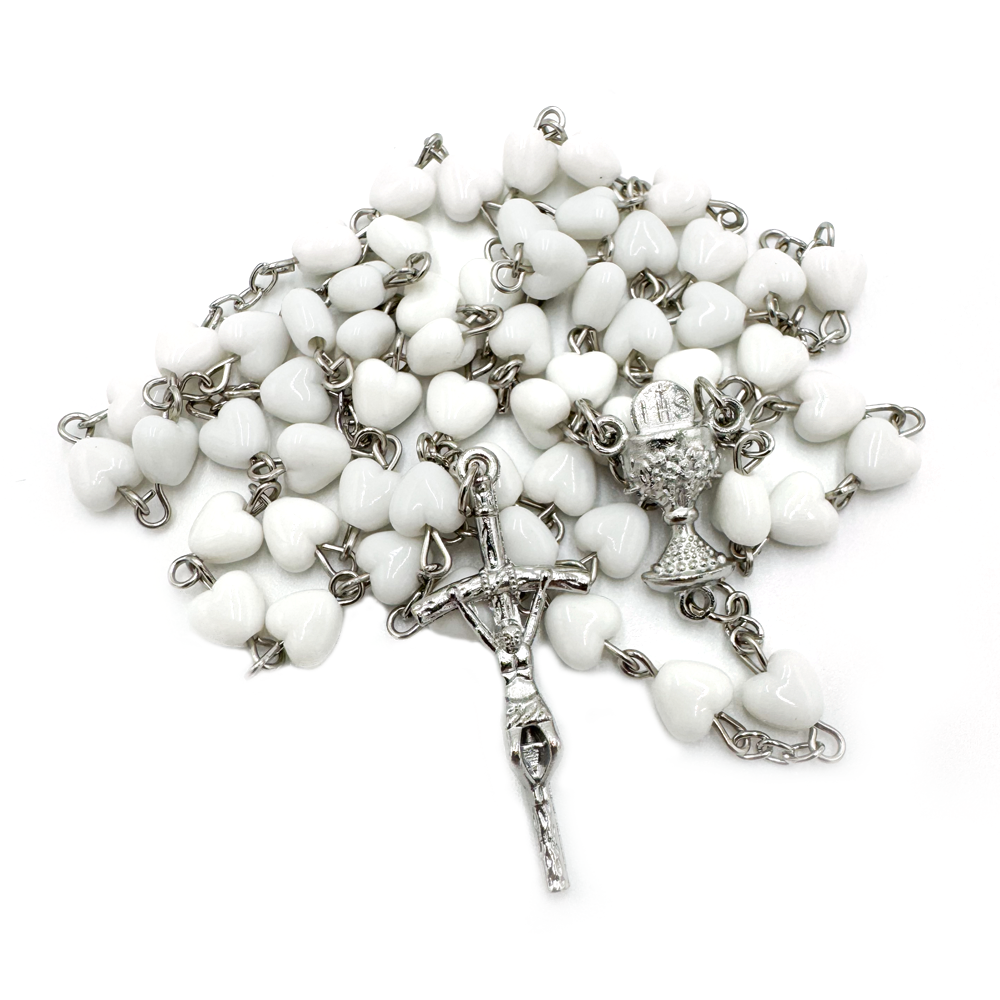 Różaniec komunijny serduszka białe